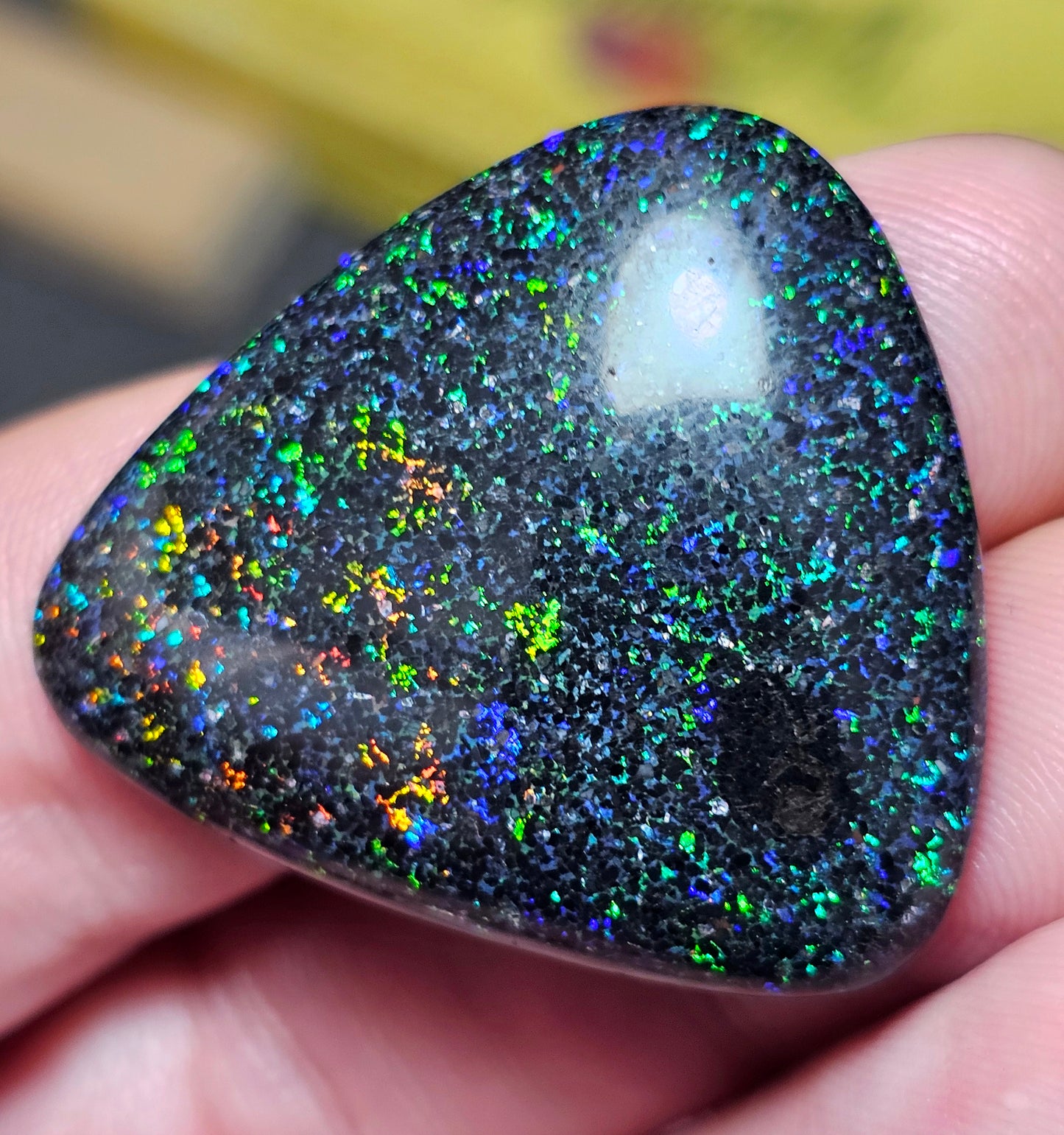 37cts High Quality Brilliant Fairy Opal (IA6)