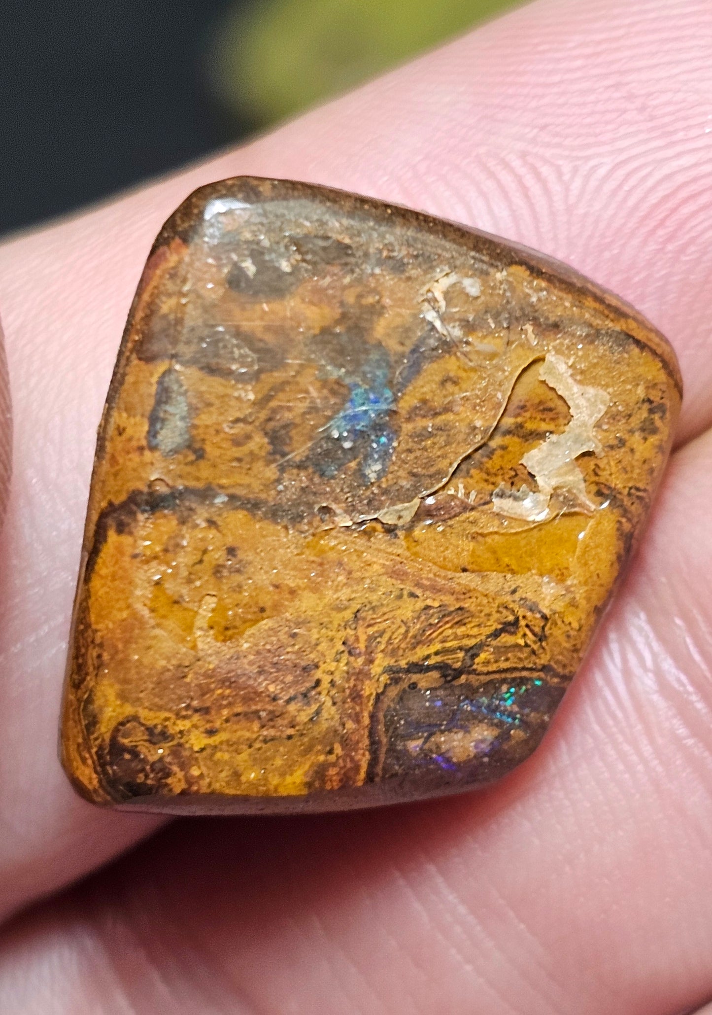 24cts Boulder Opal with an Inlay of an Opal chip - Opal Art (OA66)