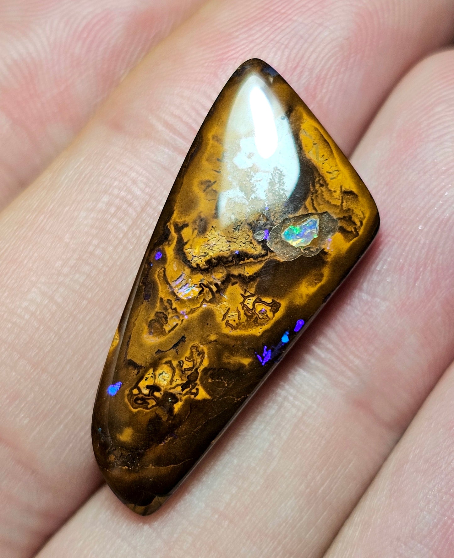 21cts Classy Boulder Opal with an Inlay of an Opal chip - Opal Art (OA64)