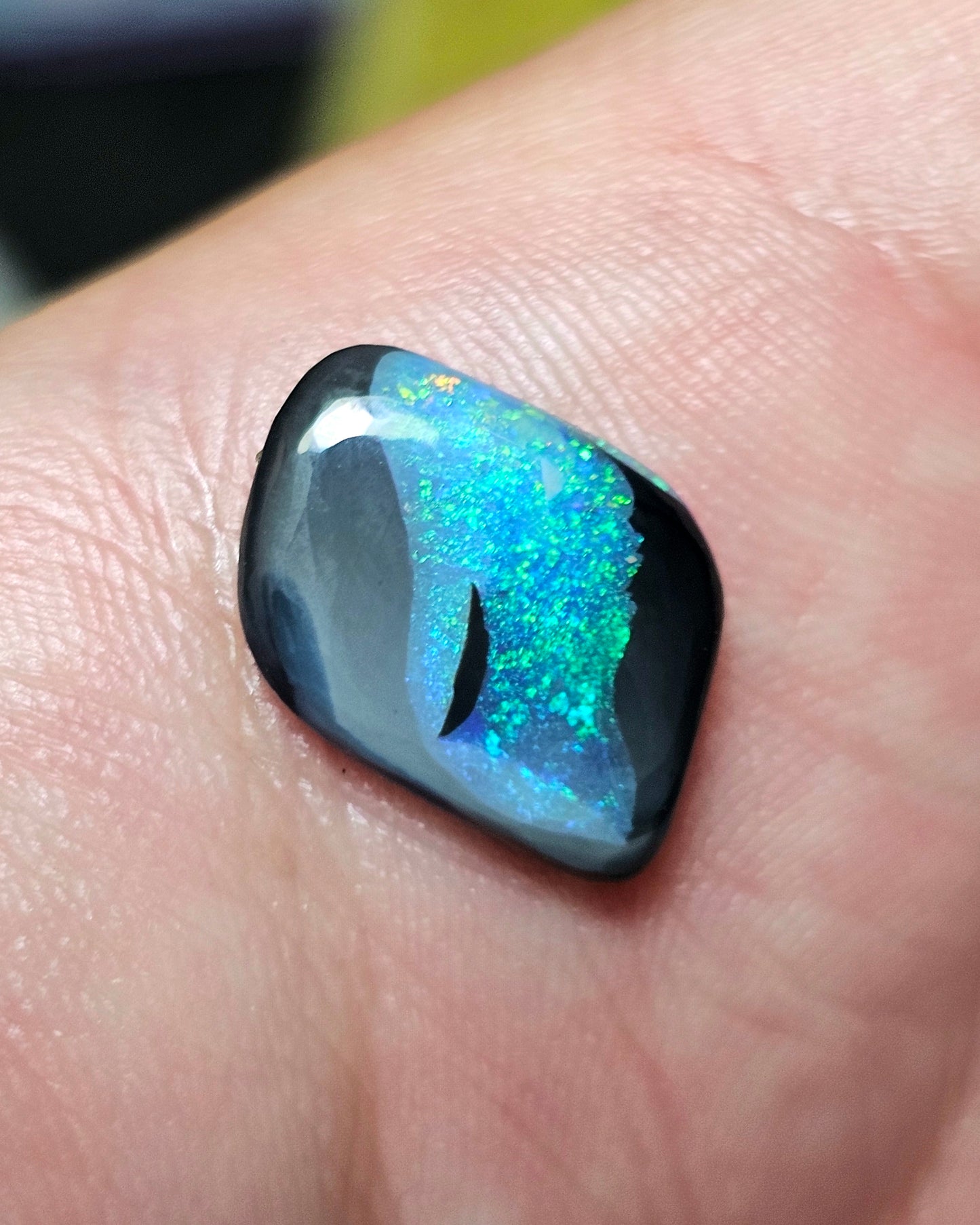 3cts Black Opal from Lightning Ridge! (LRW30)