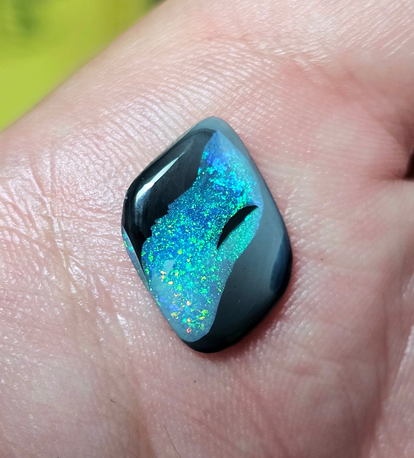 3cts Black Opal from Lightning Ridge! (LRW30)