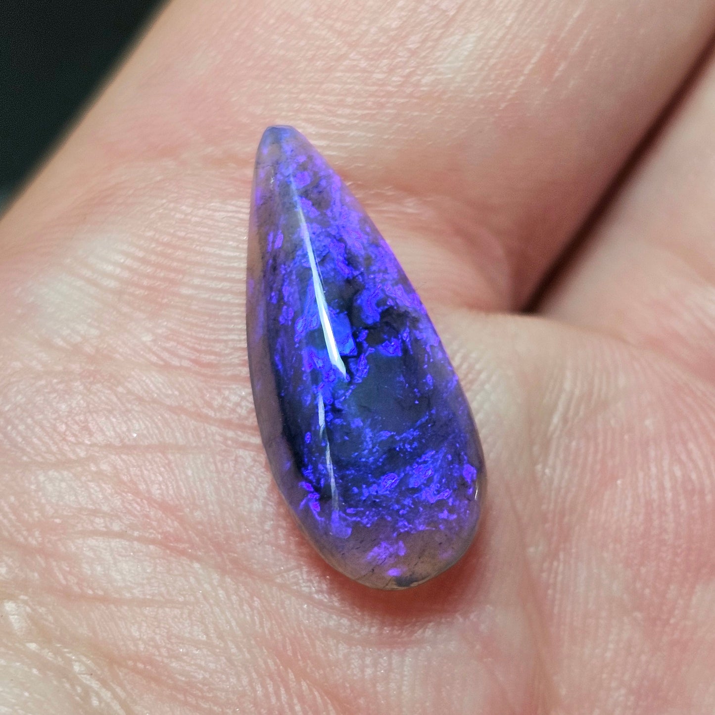 4.75cts Blue Black Opal from Lightning Ridge! (ALR30)