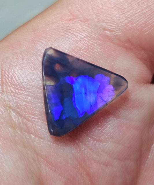 3cts Blue Flashy Opal from Lightning Ridge! (ALR34)