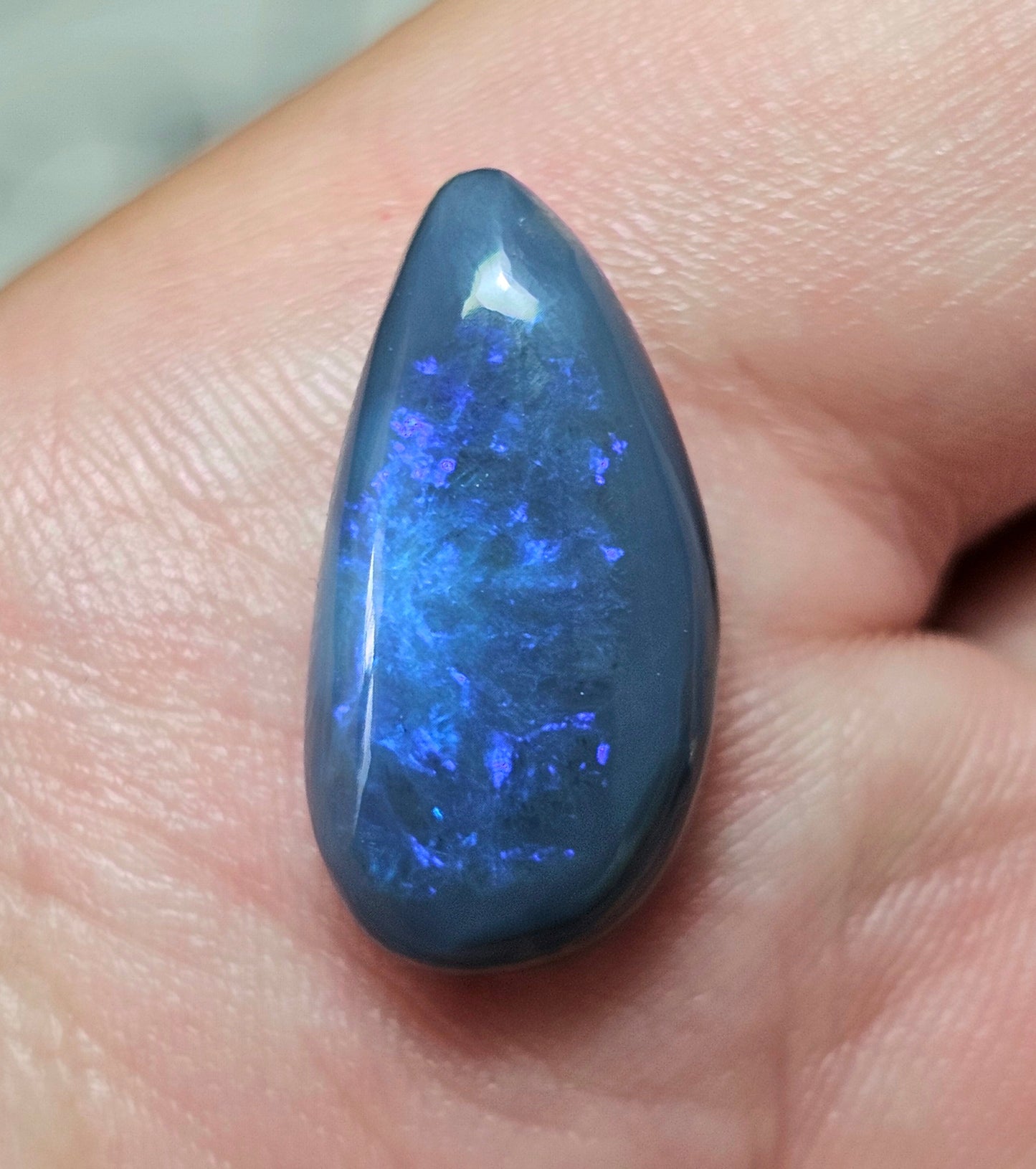 9cts Blue Black Opal from Lightning Ridge! (ALR36)