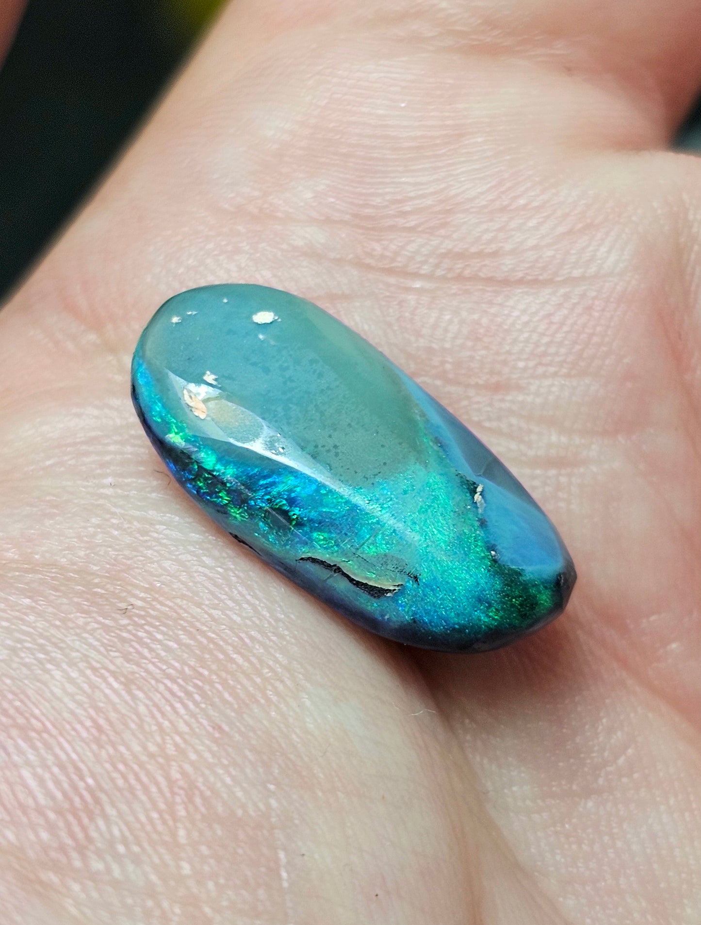 8cts Majestic Black Opal from Lightning Ridge! (ALR41)