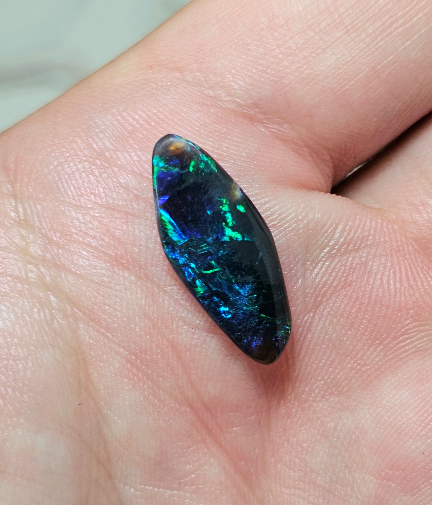 3.80cts Dark Black Opal from Lightning Ridge! (ALR44)
