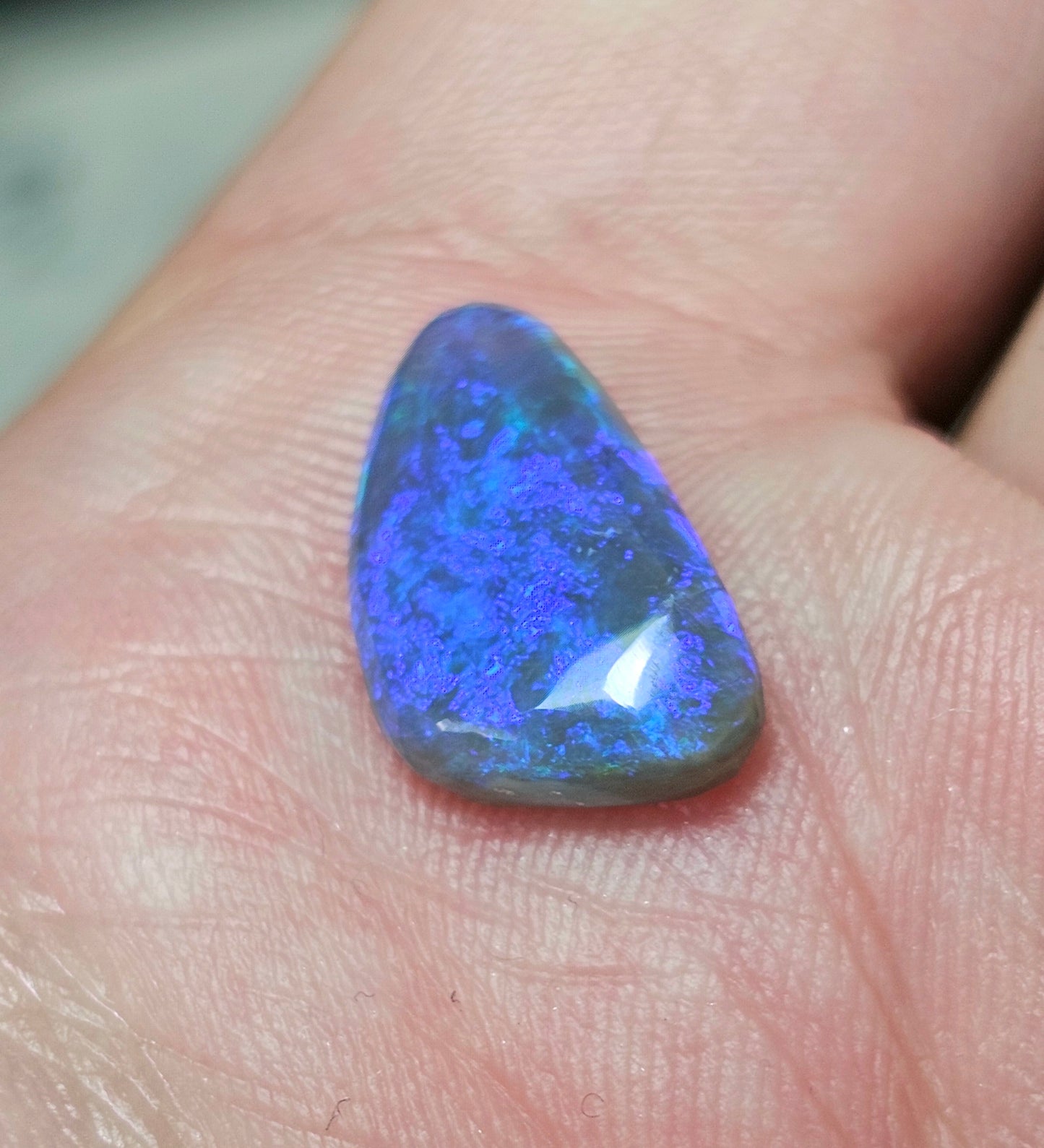 4cts Lovely Black Opal from Lightning Ridge! (ALR45)