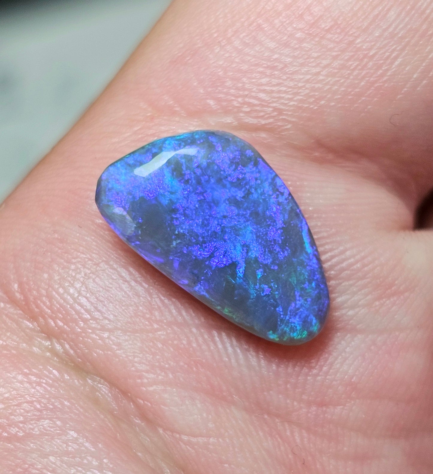 4cts Lovely Black Opal from Lightning Ridge! (ALR45)