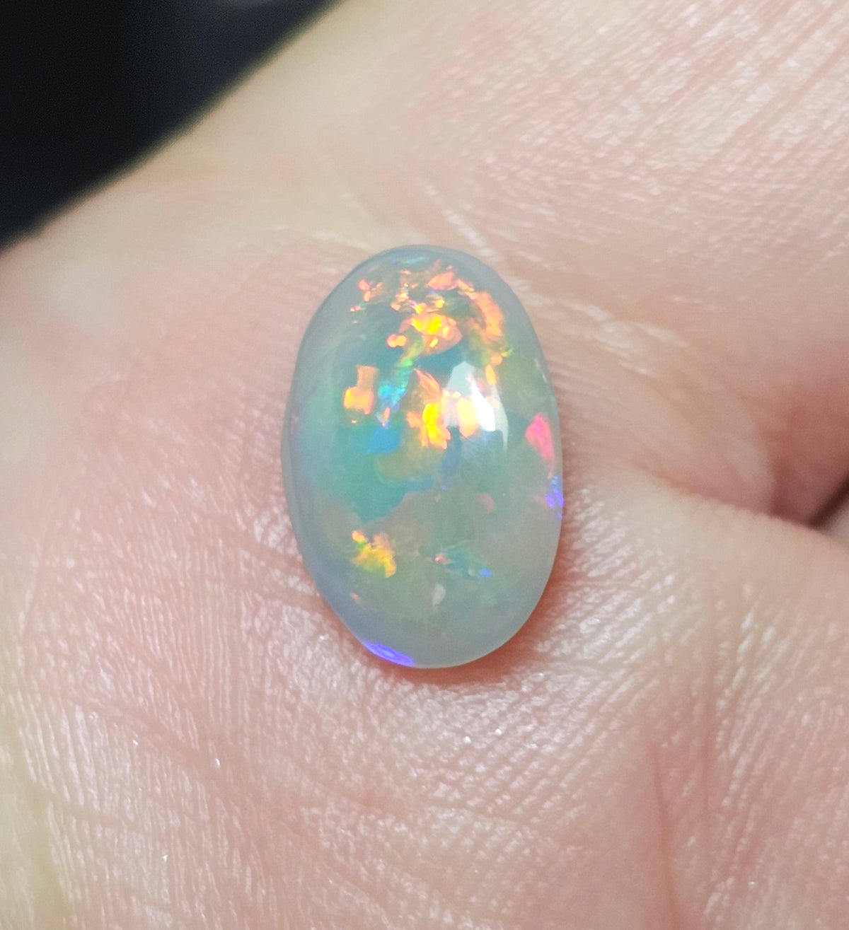 1.80cts Semi Black Opal from Lightning Ridge! (Z15)