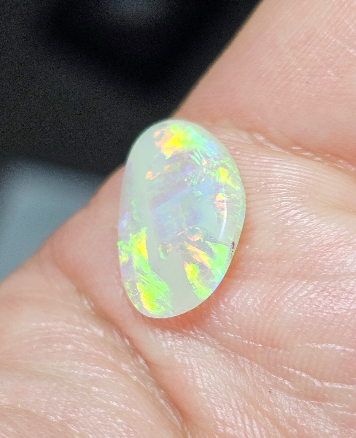 2.15cts Crystal Opal from Lightning Ridge! (Z3)