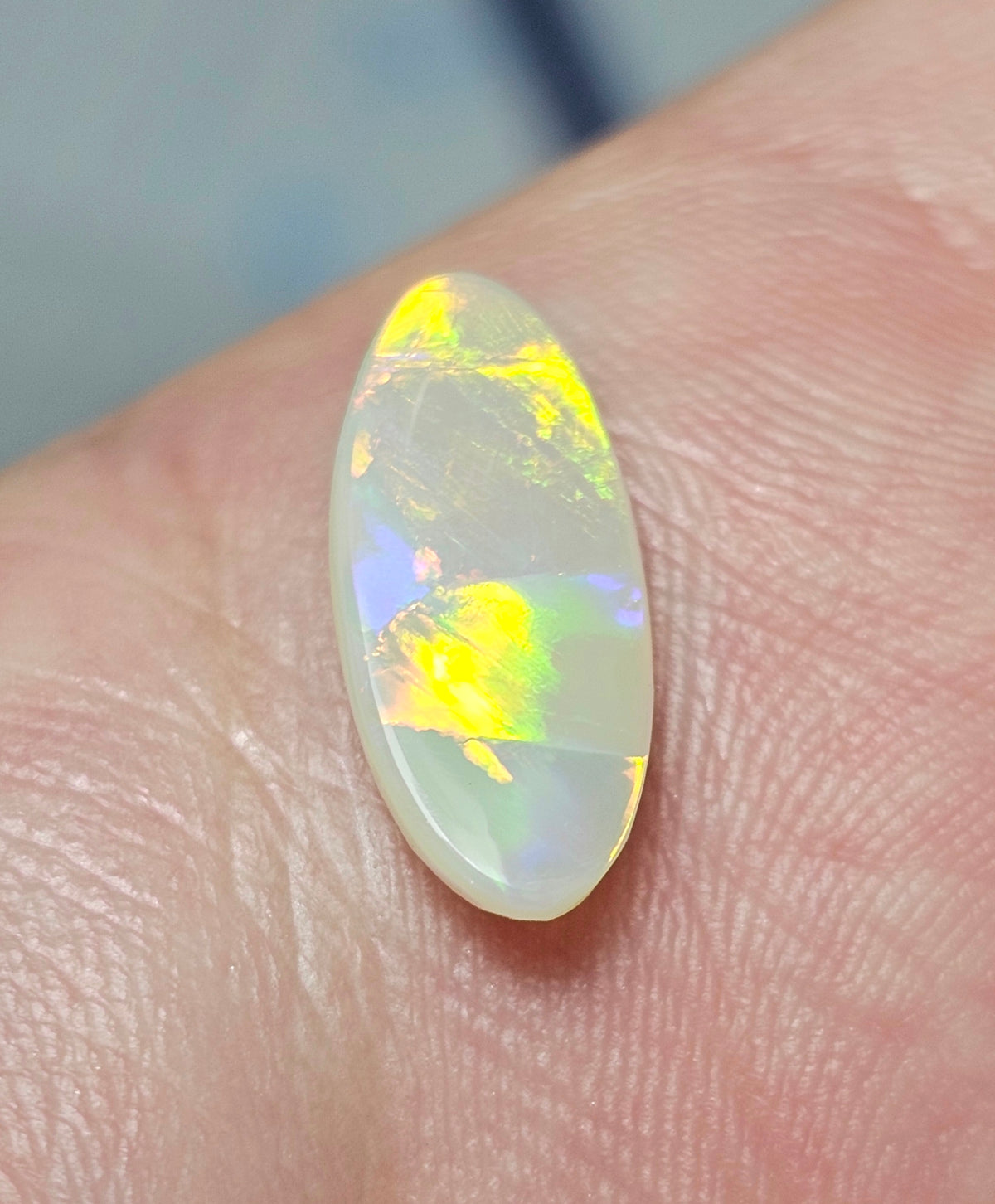 2.20cts Crystal Opal from Lightning Ridge! (LRA1)