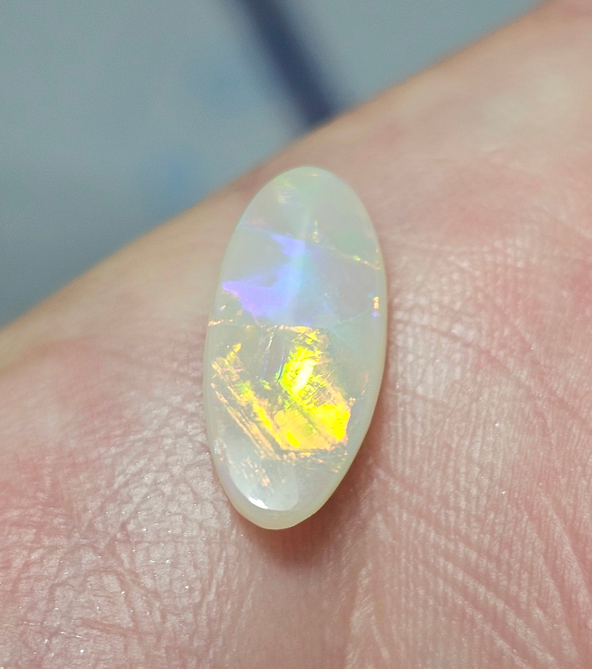 2.20cts Crystal Opal from Lightning Ridge! (LRA1)