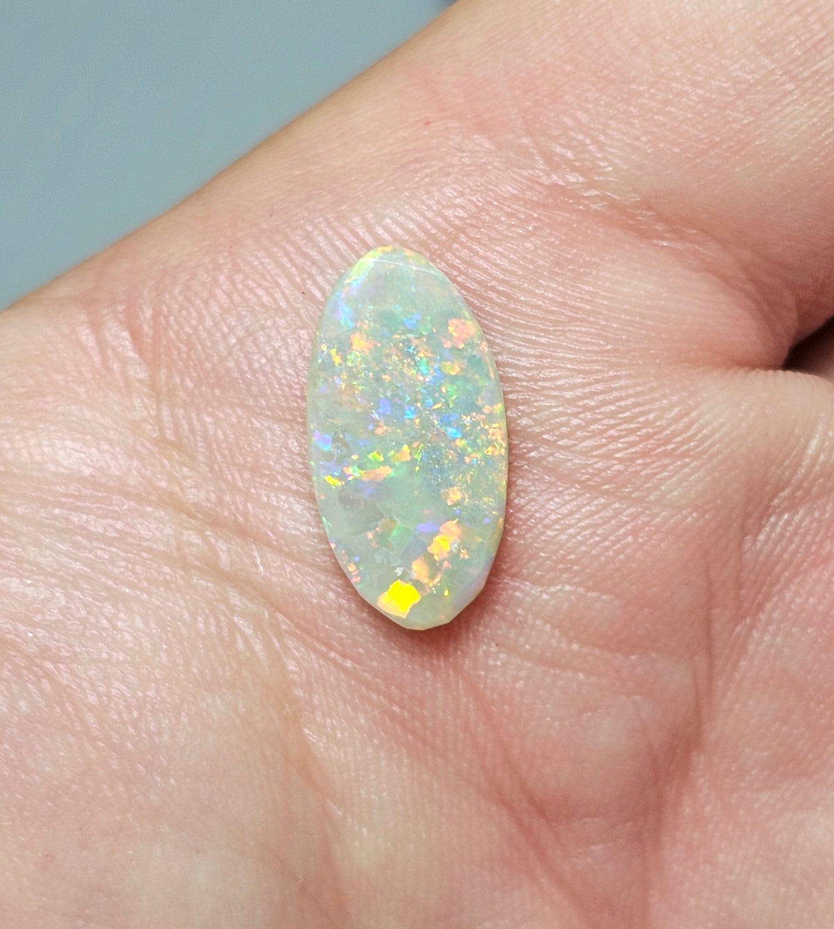 2cts Crystal Opal from Lightning Ridge! (Z46)