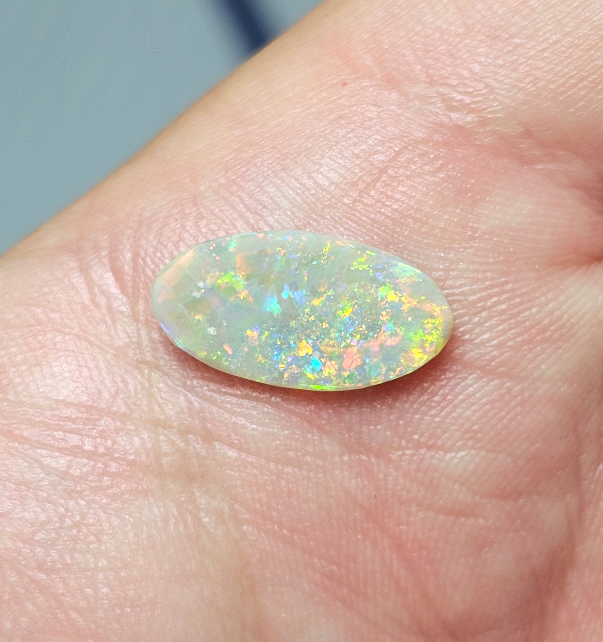 2cts Crystal Opal from Lightning Ridge! (Z46)