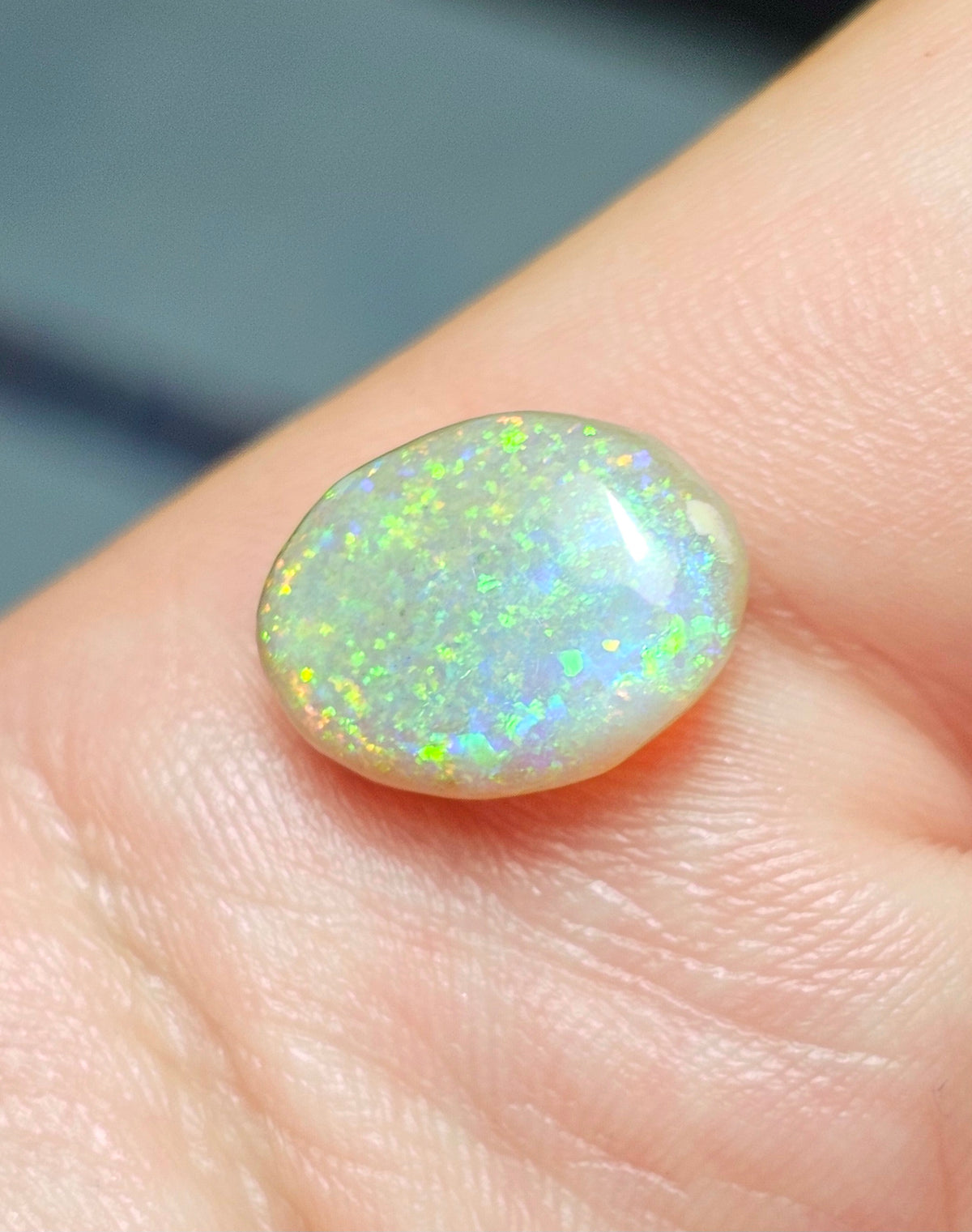 3.75cts Crystal Opal from Lightning Ridge! (Z6)