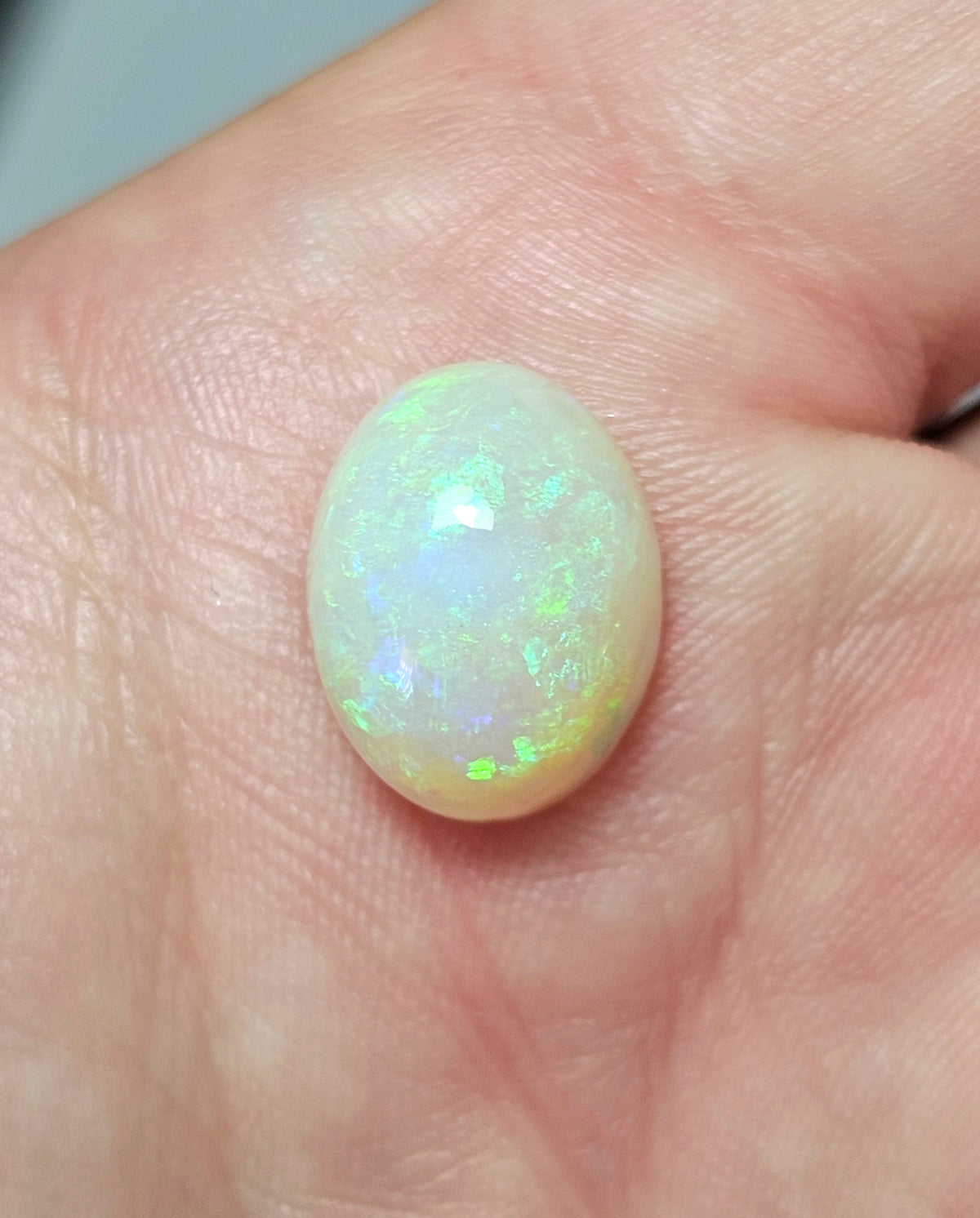 8.20cts Surperb Crystal Opal from Lightning Ridge!(SS5)