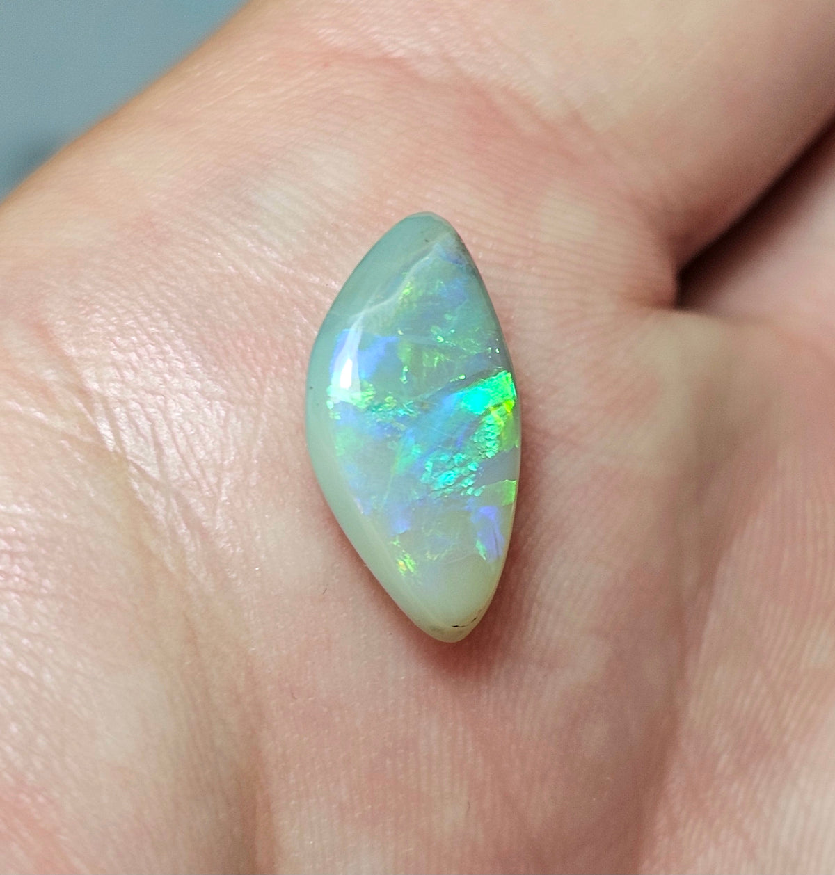 3.30cts Semi Black Opal from Lightning Ridge!(SS1)
