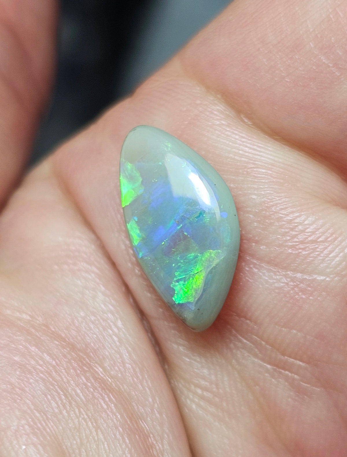 3.30cts Semi Black Opal from Lightning Ridge!(SS1)