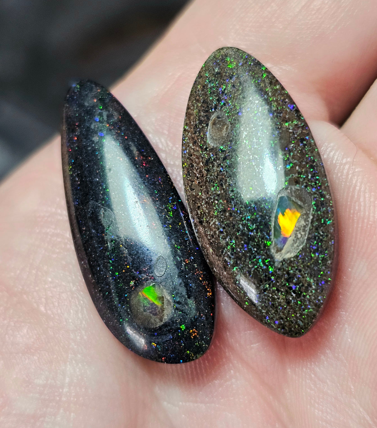 23cts 2 x Lovely Fairy Opal Art - WEEKLY SPECIAL PRICE SOA1