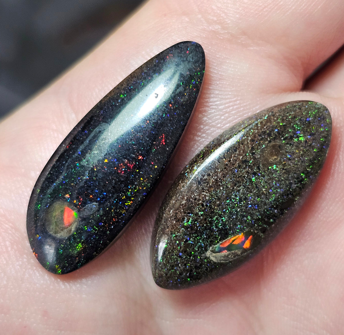 23cts 2 x Lovely Fairy Opal Art - WEEKLY SPECIAL PRICE SOA1