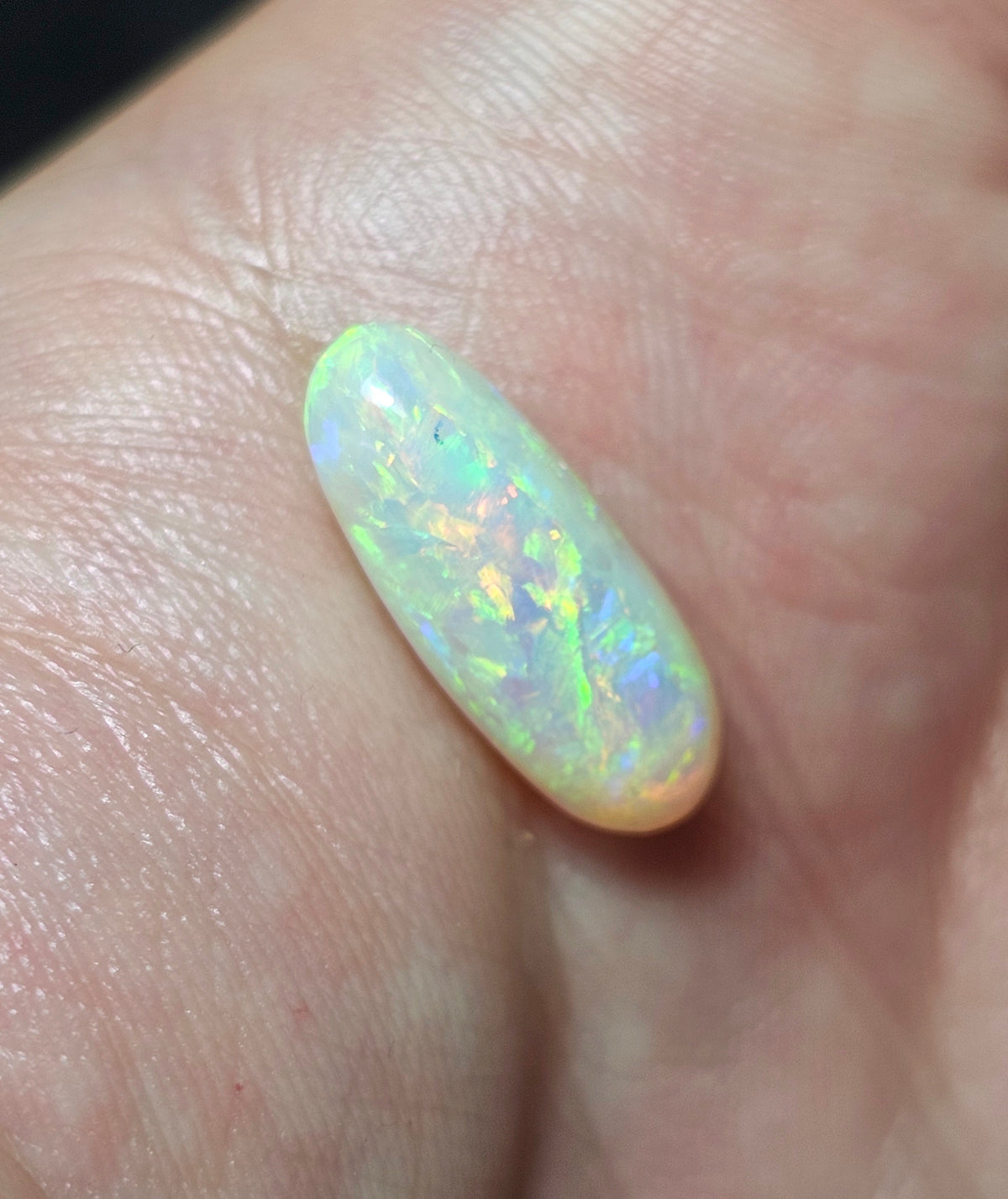 4.50cts Crystal Opal from Lightning Ridge! (LR4)   NEW