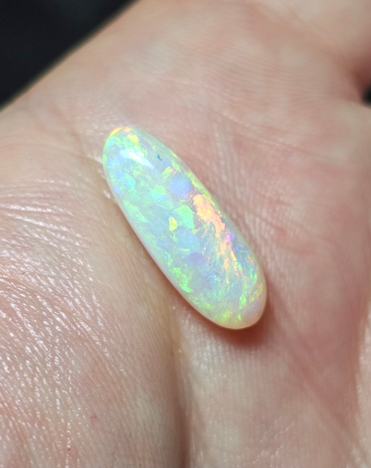4.50cts Crystal Opal from Lightning Ridge! (LR4)   NEW