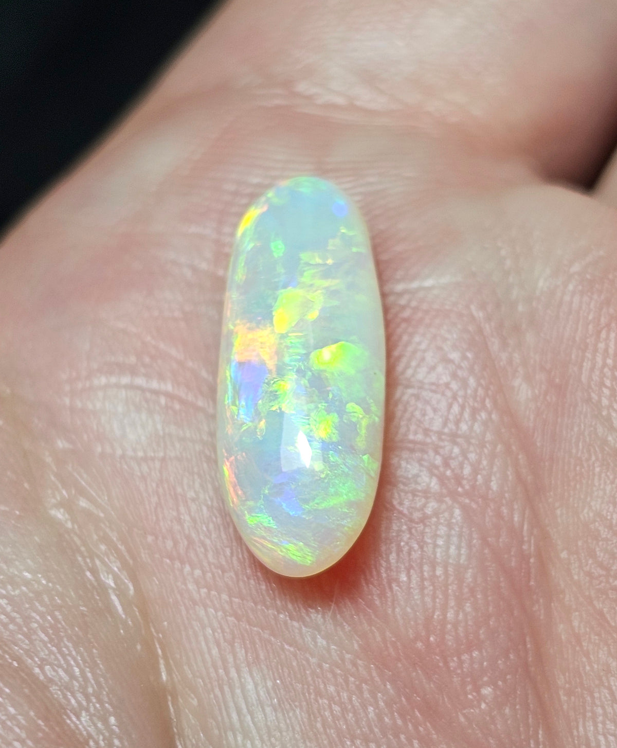 4.50cts Crystal Opal from Lightning Ridge! (LR4)   NEW