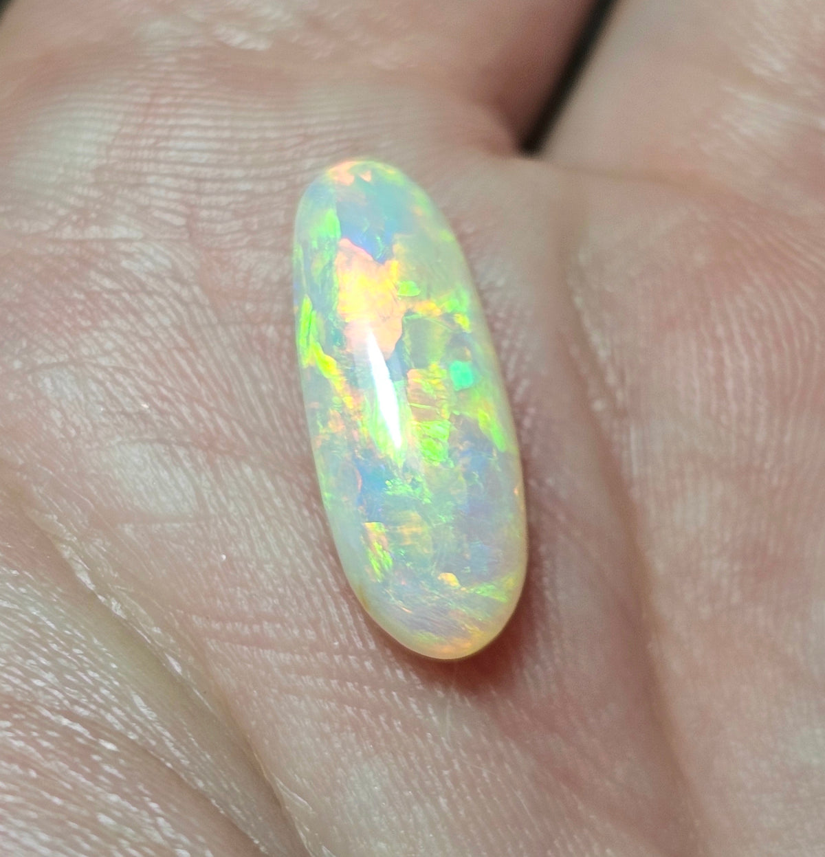4.50cts Crystal Opal from Lightning Ridge! (LR4)   NEW