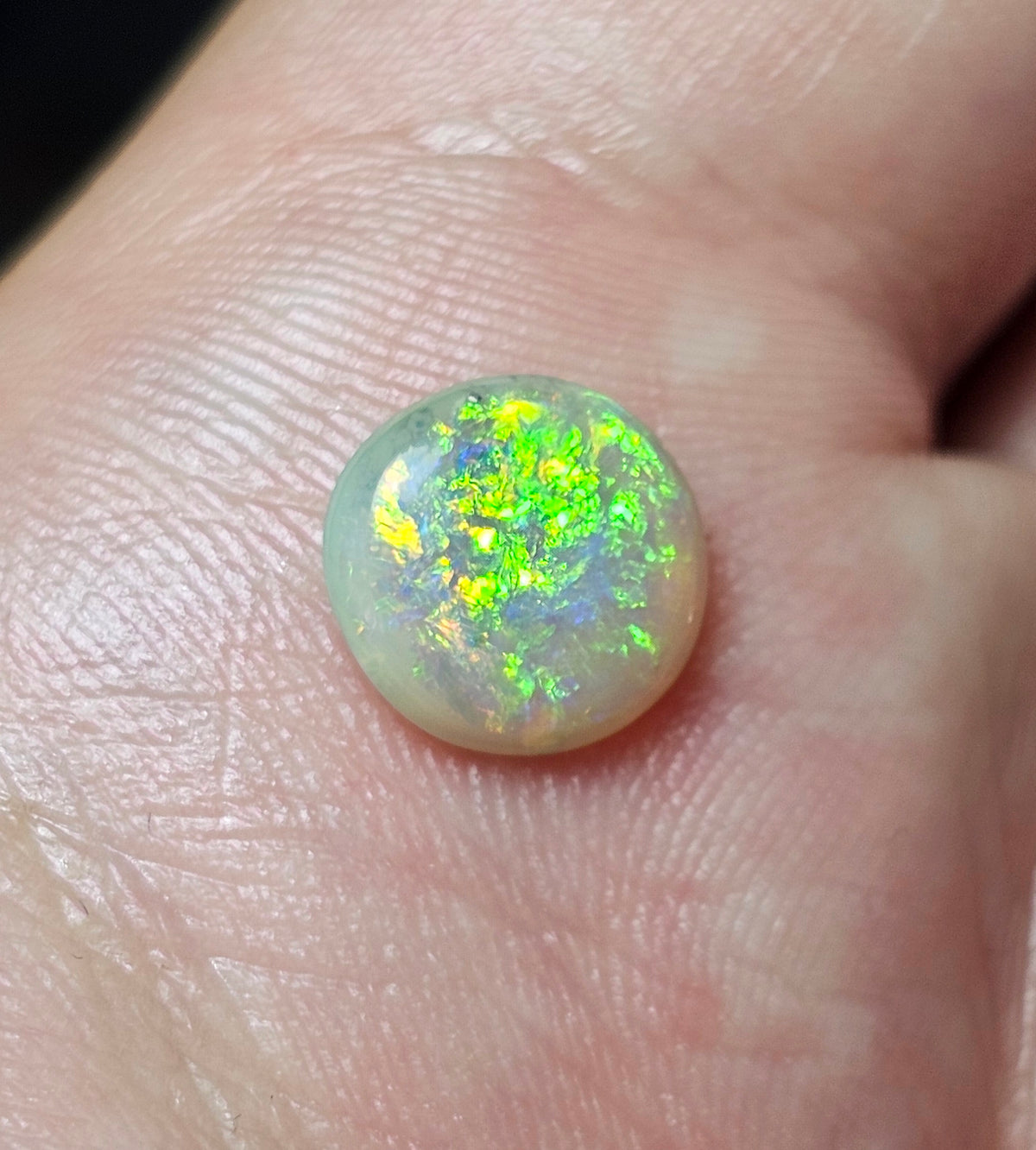 2cts Crystal Opal from Lightning Ridge! (LRC)   NEW