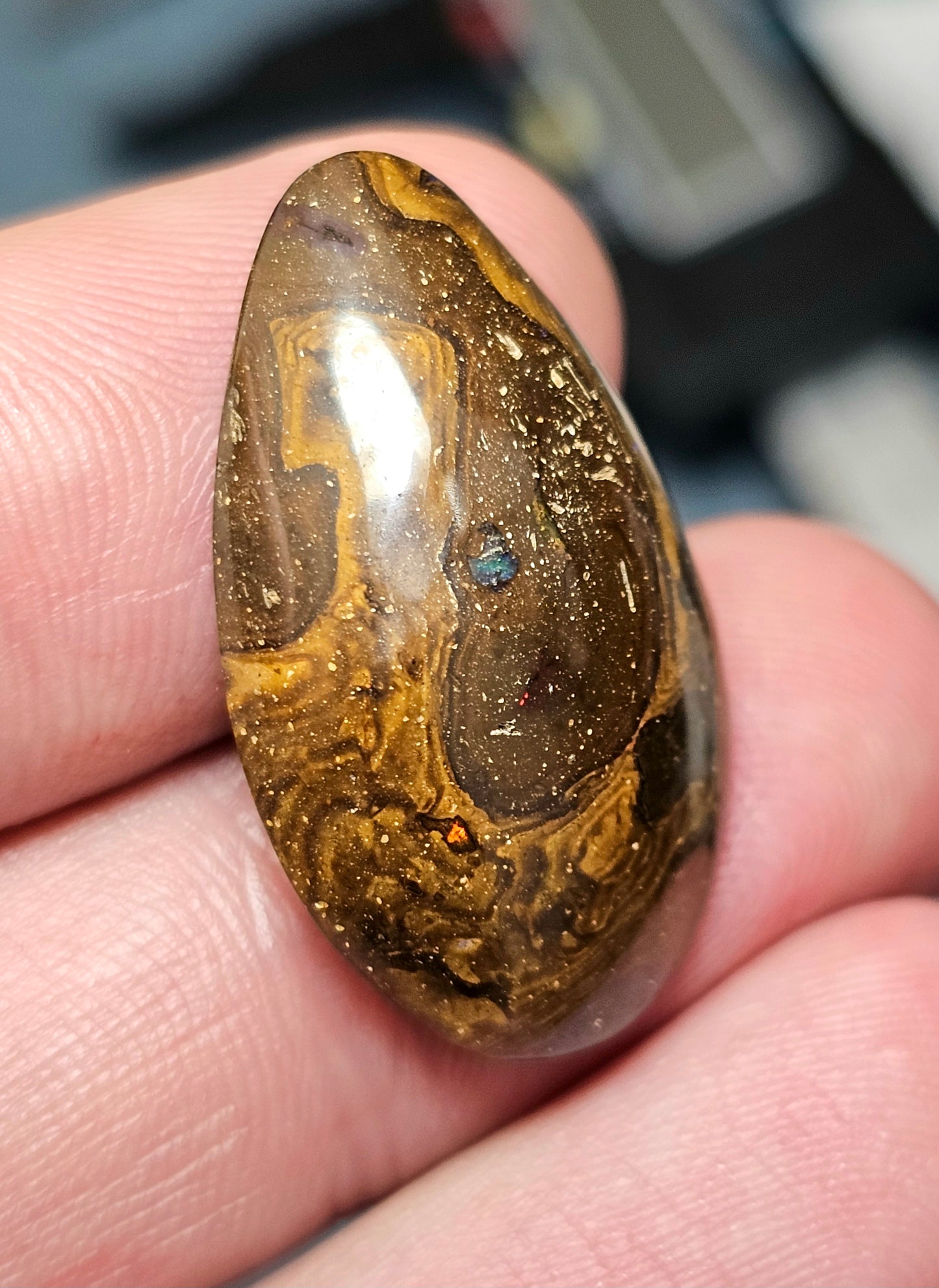 Classy Boulder Opal! (MAT102)